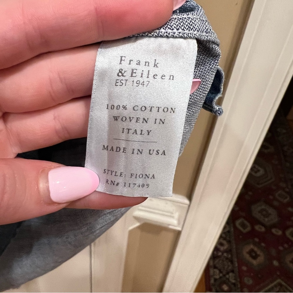 NWOT Frank and Eileen Frank & Eileen Fiona Sleeveless Shirt Stonewash Indigo - Picture 9 of 9